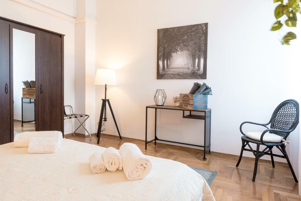 Verona Uptown Mood Apartment エクステリア 写真